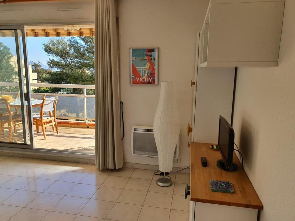 Flat Apartment Bormes-les-Mimosas Exterior photo